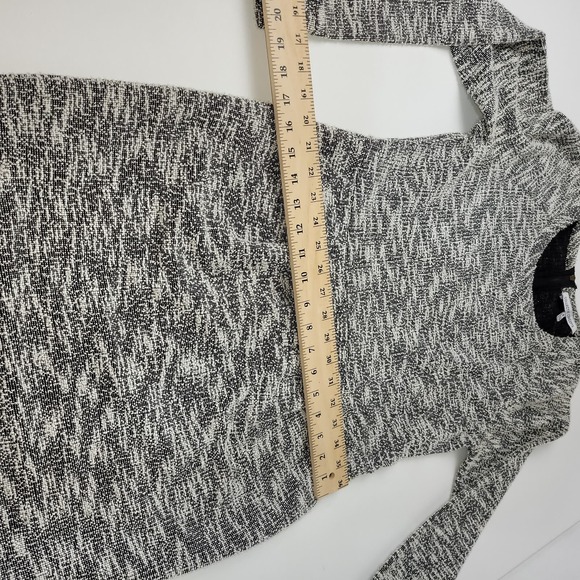 Collective Concepts Sweater Dress Women's Size M Gray Knit Long Sleeve Mini Knit - Picture 5 of 14